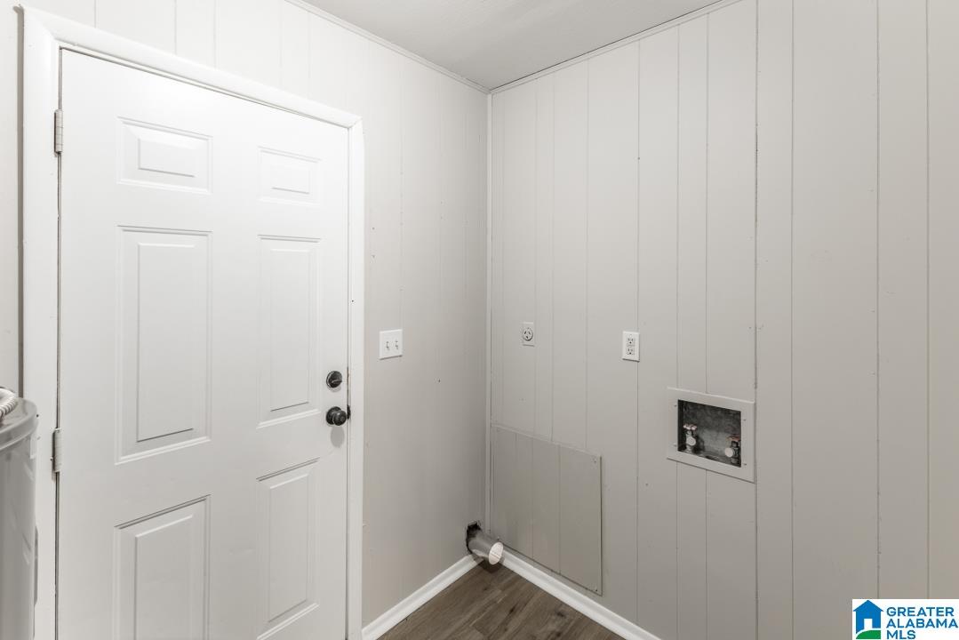 2714 Northwest Oakwood Road Huntsville, AL 35810 - Photo 4 of 20