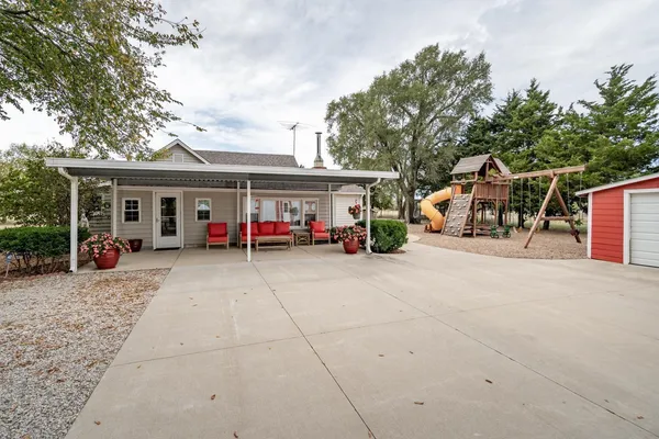 $499,000 | 6874 Southeast 4th Street, El Dorado, KS 67042