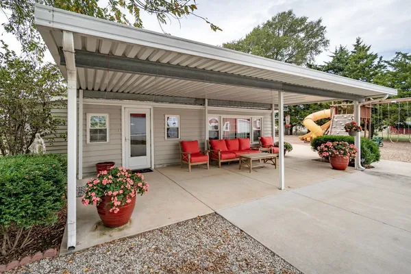 $499,000 | 6874 Southeast 4th Street, El Dorado, KS 67042