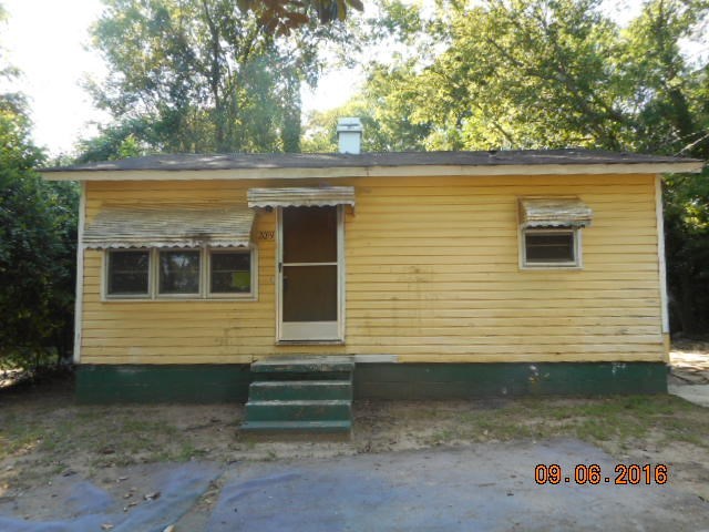 2059 Kitchens Road Macon, GA 31211 - Photo 1 of 14 Primary Photo