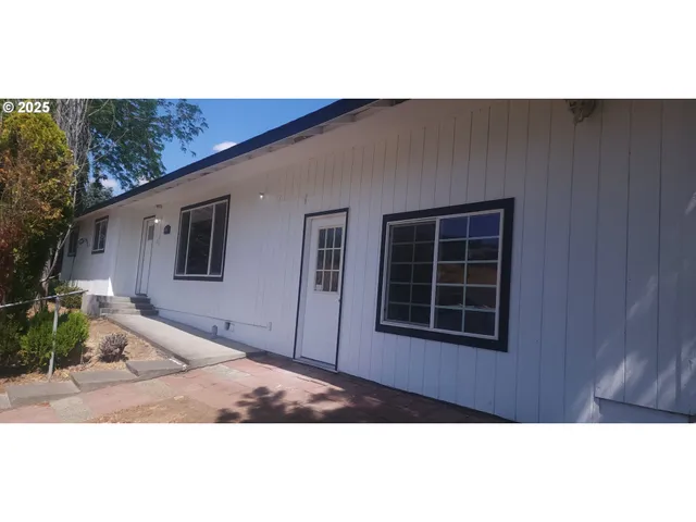 $329,000 | 464 Northwest 22nd Street, Pendleton, OR 97801