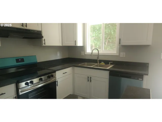 $329,000 | 464 Northwest 22nd Street, Pendleton, OR 97801