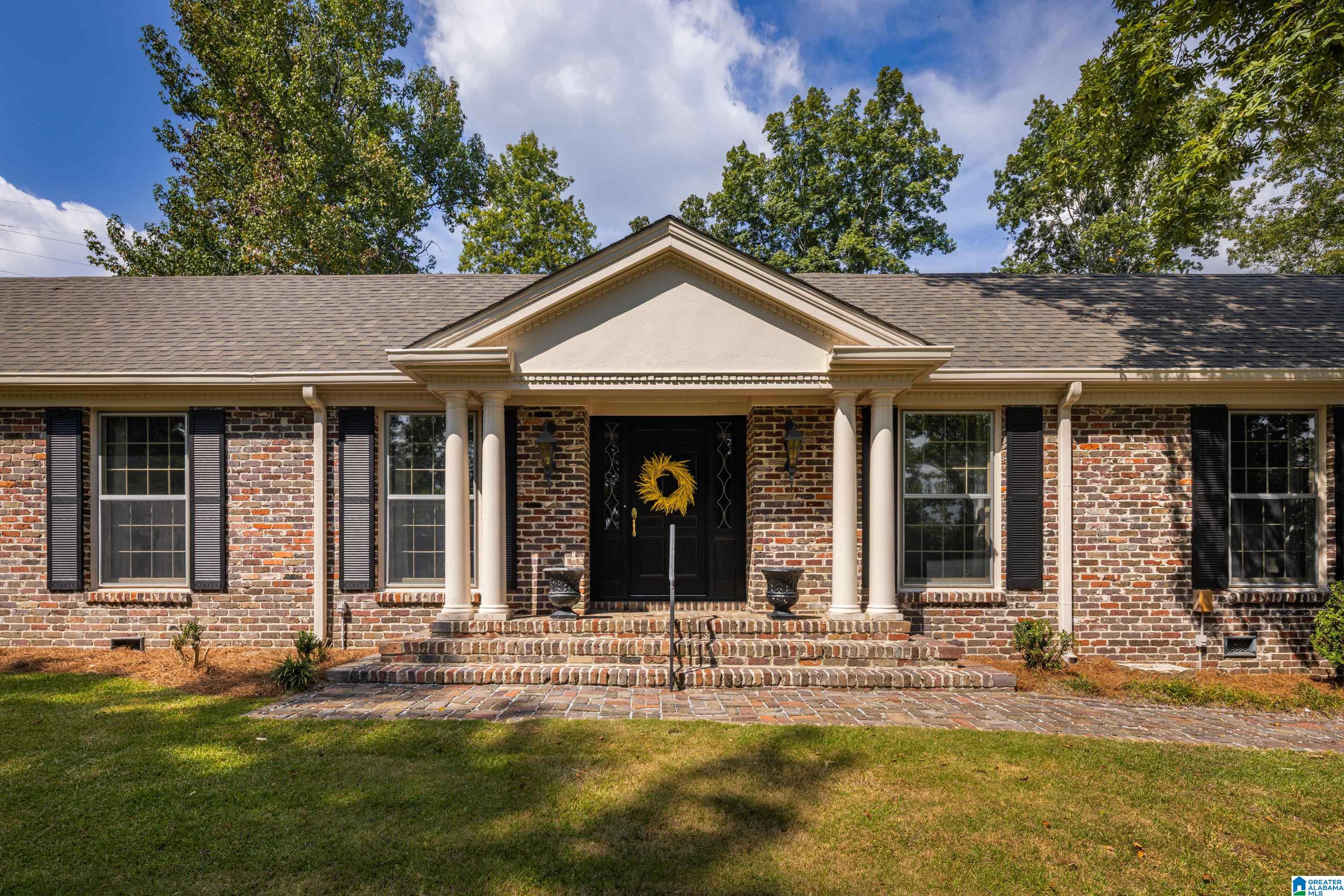 3404 North Woodridge Road Birmingham, AL 35223 - Photo 6 of 76