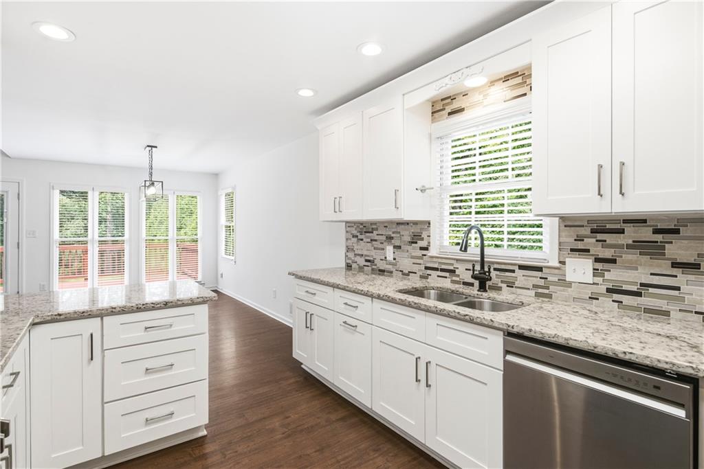 6014 Lake Lanier Heights Road Buford, GA 30518 - Photo 15 of 53