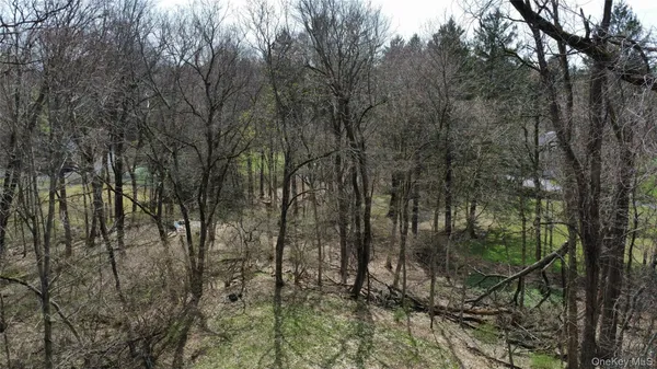 $399,000 | 47 Kinderhook Drive, Poughkeepsie, NY 12603