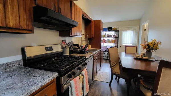 $399,000 | 47 Kinderhook Drive, Poughkeepsie, NY 12603