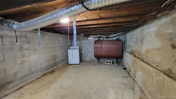 $399,000 | 47 Kinderhook Drive, Poughkeepsie, NY 12603