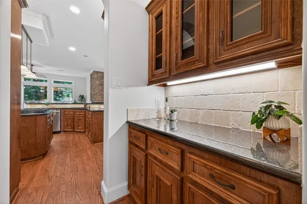 $1,390,000 | 4711 Welford Drive, Bellaire, TX 77401