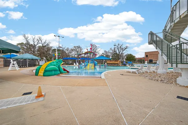 $1,390,000 | 4711 Welford Drive, Bellaire, TX 77401