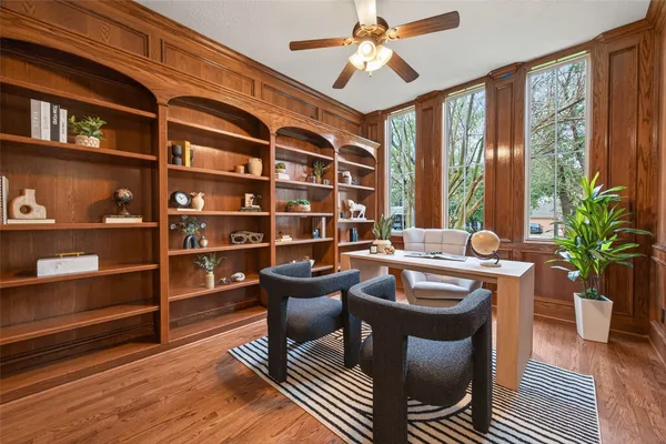 a sign broad in front of building