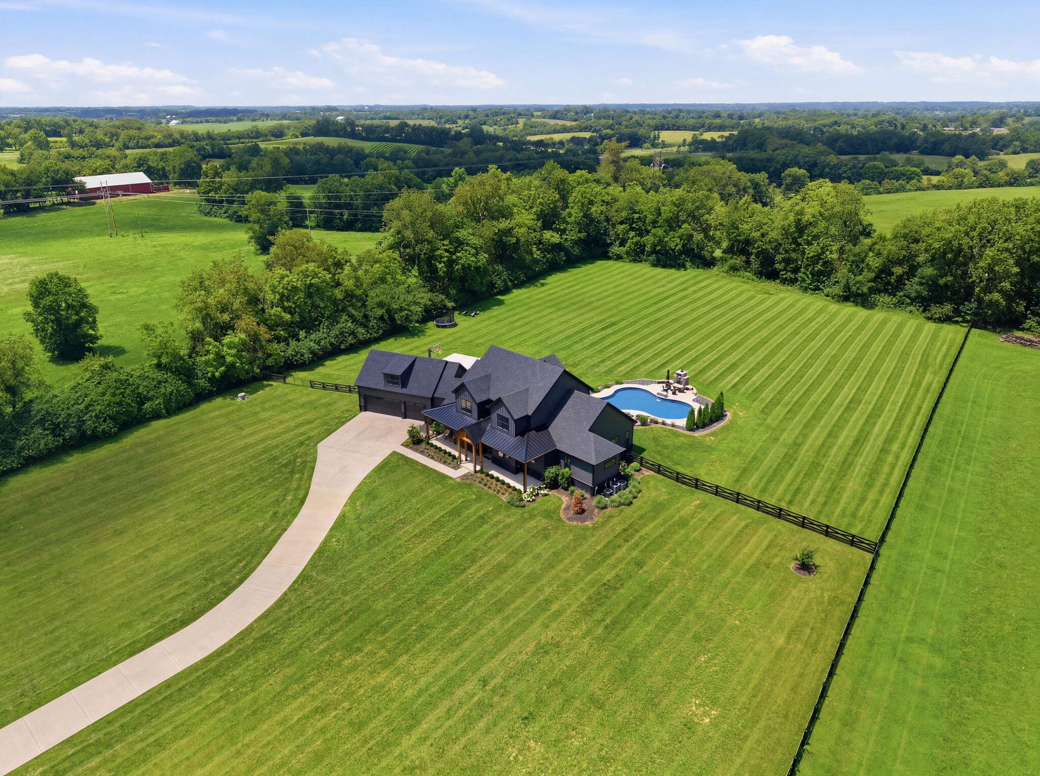 5039 Combs Ferry Road Winchester, KY 40391 - Photo 11 of 82 20_dji_20260715125929_0500_d_reedit_c881