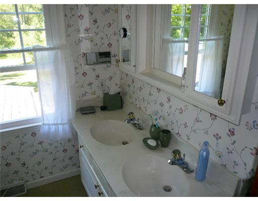 21855 Roosevelt Road South Bend, IN 46614 - Photo 9 of 12 Gallery Image 9