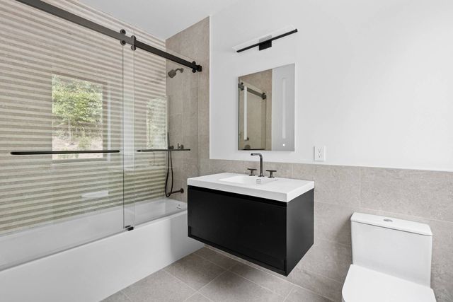 $14,495,000 | 15 North North Neck Lane, Montauk, NY 11954