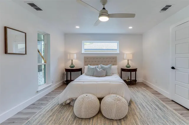 $4,250 | 9962 Larchbrook Drive, Dallas, TX 75238