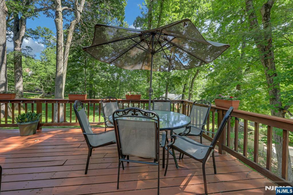 598 Whitenack Road River Vale, NJ 07675 - Photo 35 of 41