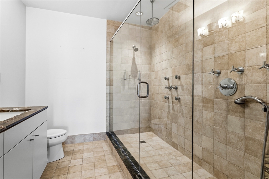 25 Channel Center Street, Unit 1102 Boston, MA 02210 - Photo 19 of 26