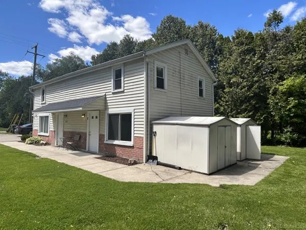 $1,250 | 2969 Devondale Road, Unit 6, Rochester, MI 48309
