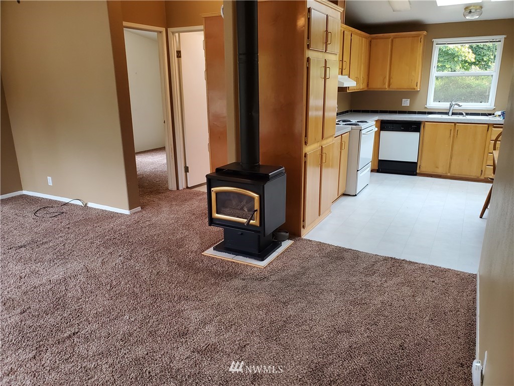 27016 Lower Burnett Road East Buckley, WA 98321 - Photo 19 of 40 Gallery Image 19