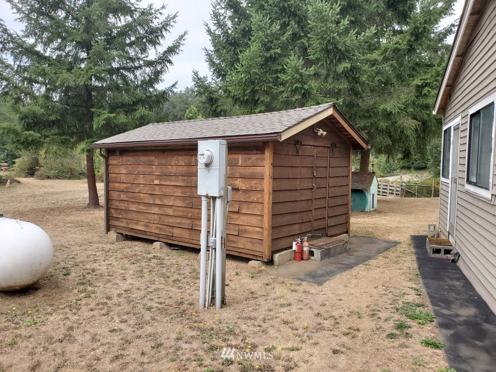 27016 Lower Burnett Road East Buckley, WA 98321 - Photo 30 of 40 Gallery Image 30