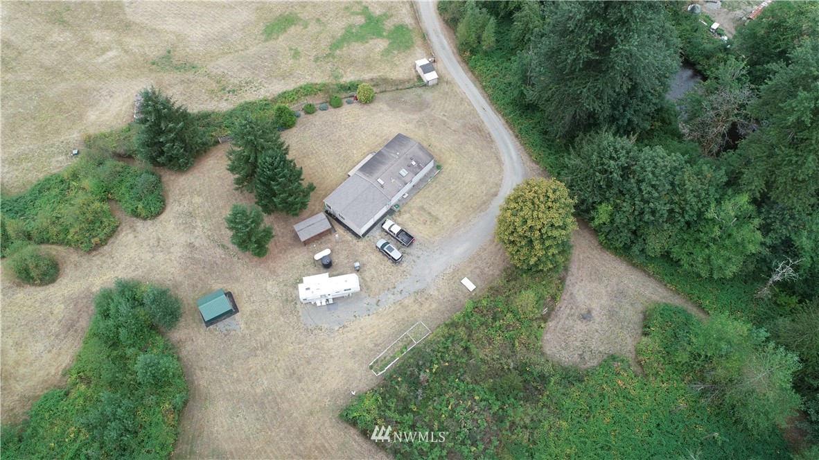 27016 Lower Burnett Road East Buckley, WA 98321 - Photo 6 of 40 Gallery Image 6