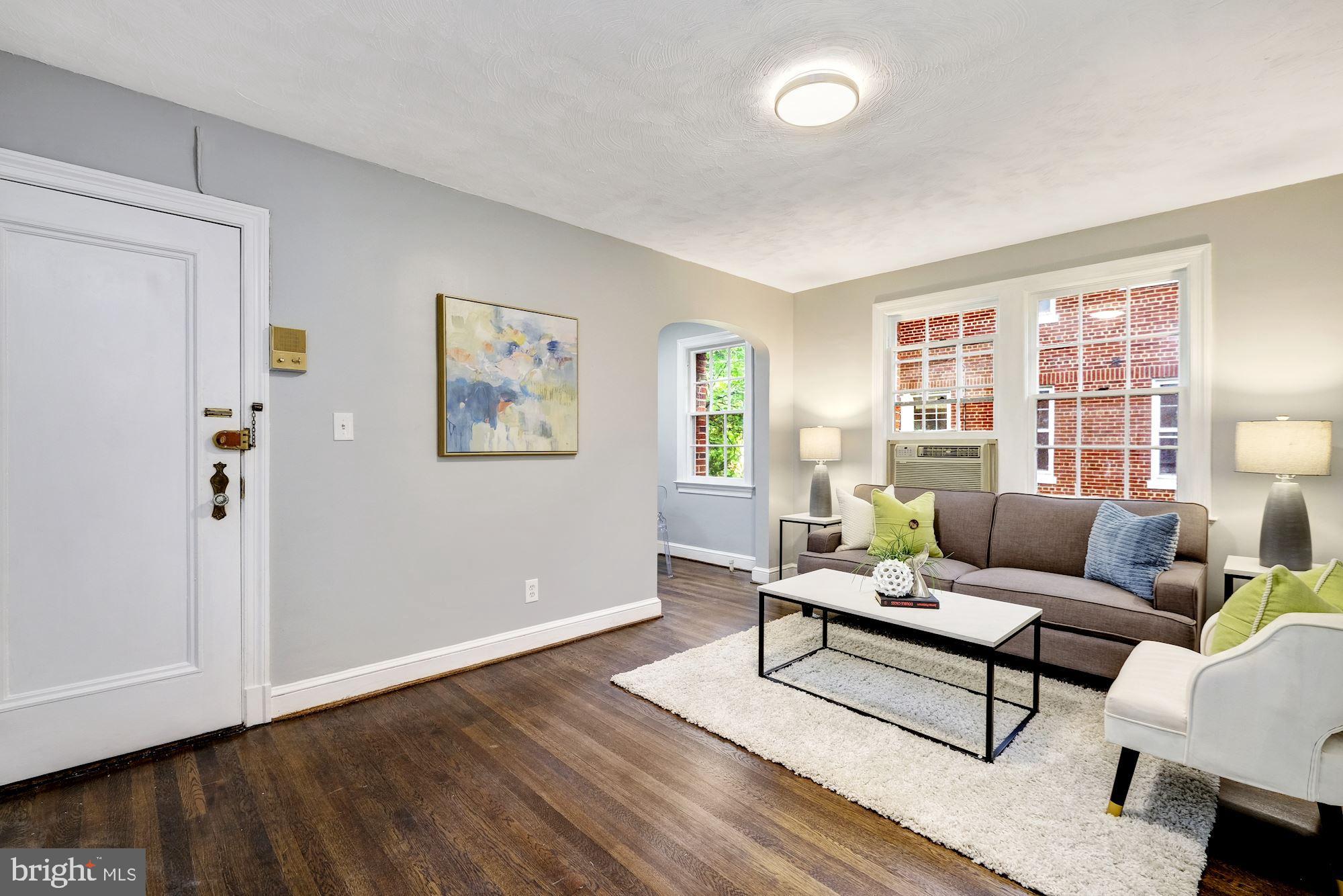3901 Fulton Street Northwest, Unit 203 Washington, DC 20007 - Photo 4 of 22 Living Room