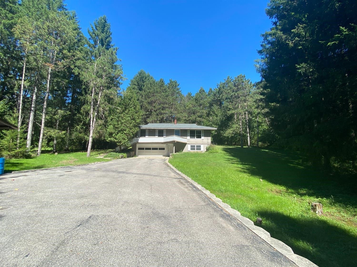 18410 Cavanaugh Lake Road Chelsea, MI 48118 - Photo 10 of 11 Photo 10