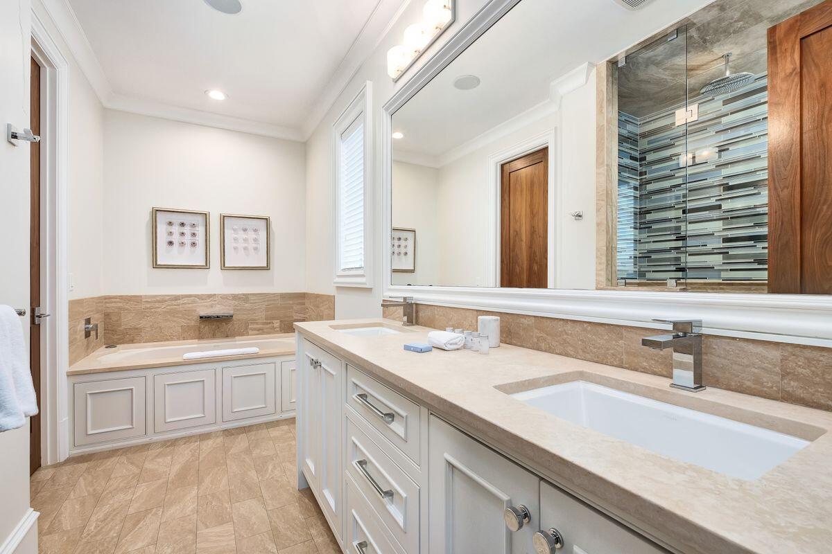 55 Sunfish Street Destin, FL 32541 - Photo 37 of 49 a bathroom with a sink and a bathtub