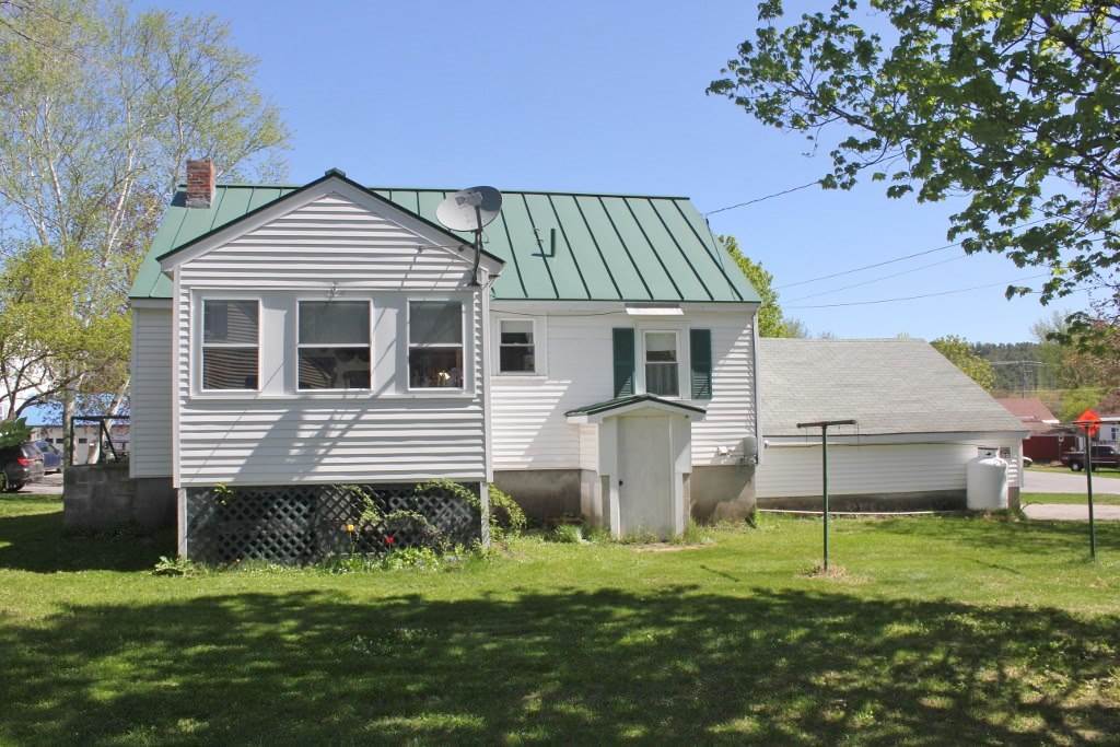 56 Cross Road Chester, VT 05143 - Photo 4 of 14 Gallery Image 4