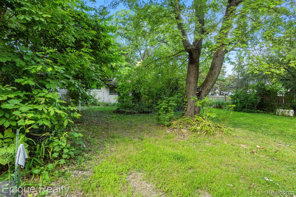 3480 Hazelton Avenue Rochester Hills, MI 48307 - Photo 19 of 20
