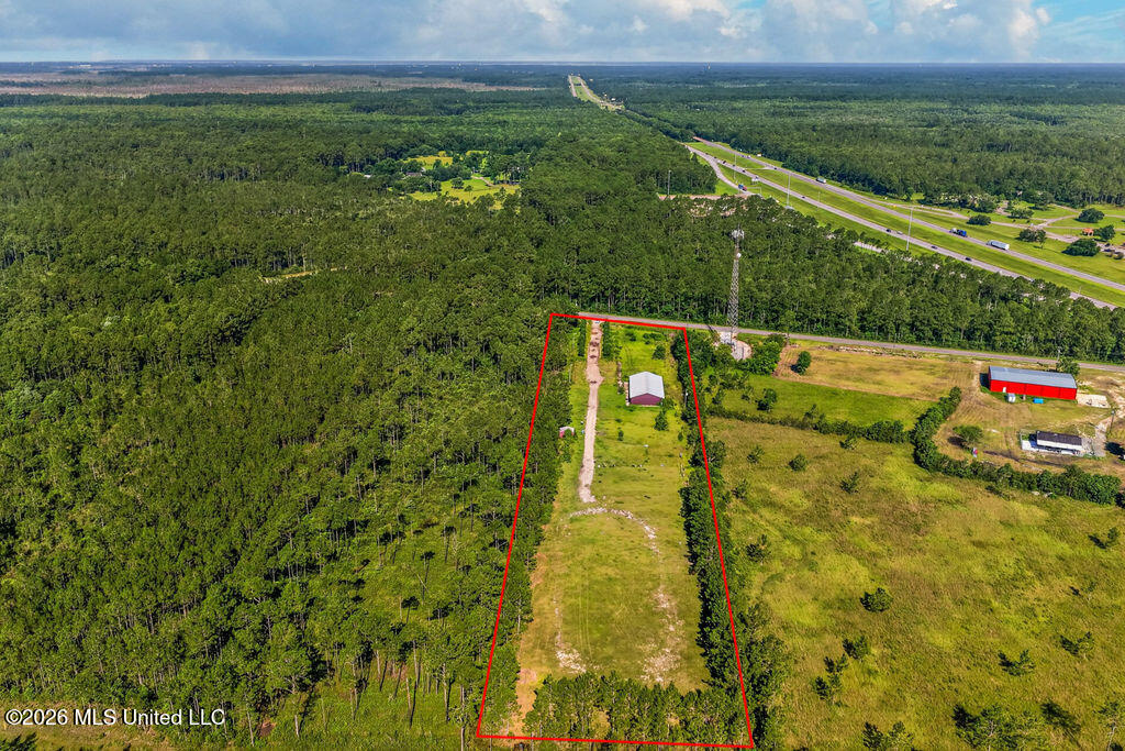 10540 Old Stage Road East Moss Point, MS 39562 - Photo 3 of 17 10540OldStageRd.-6