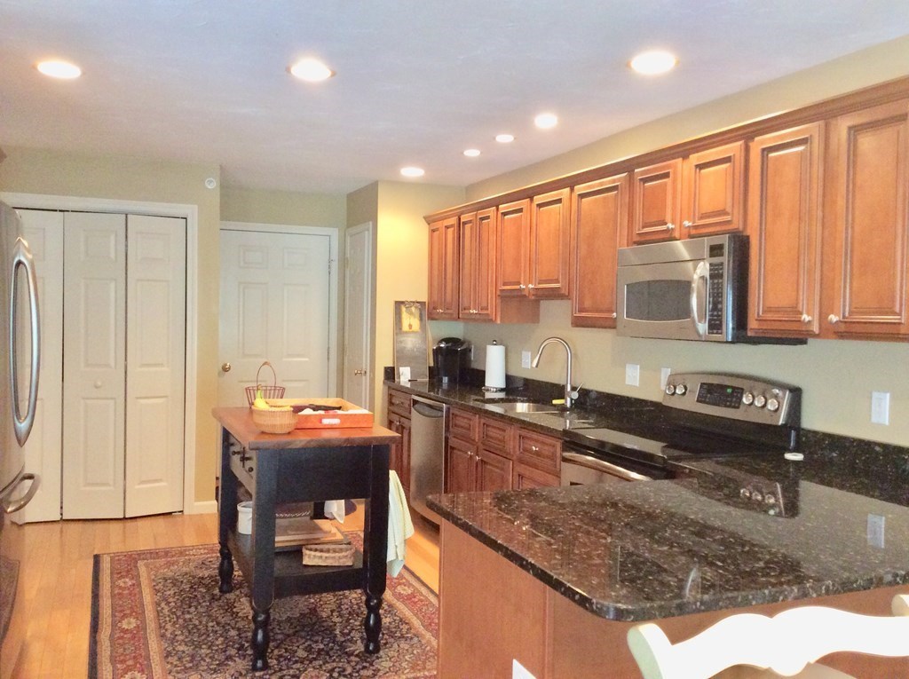 51 Riley Road, Unit 51 Lunenburg, MA 01462 - Photo 10 of 22