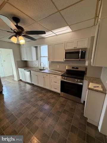 $330,000 | 258 North 4th Street, Perkasie, PA 18944