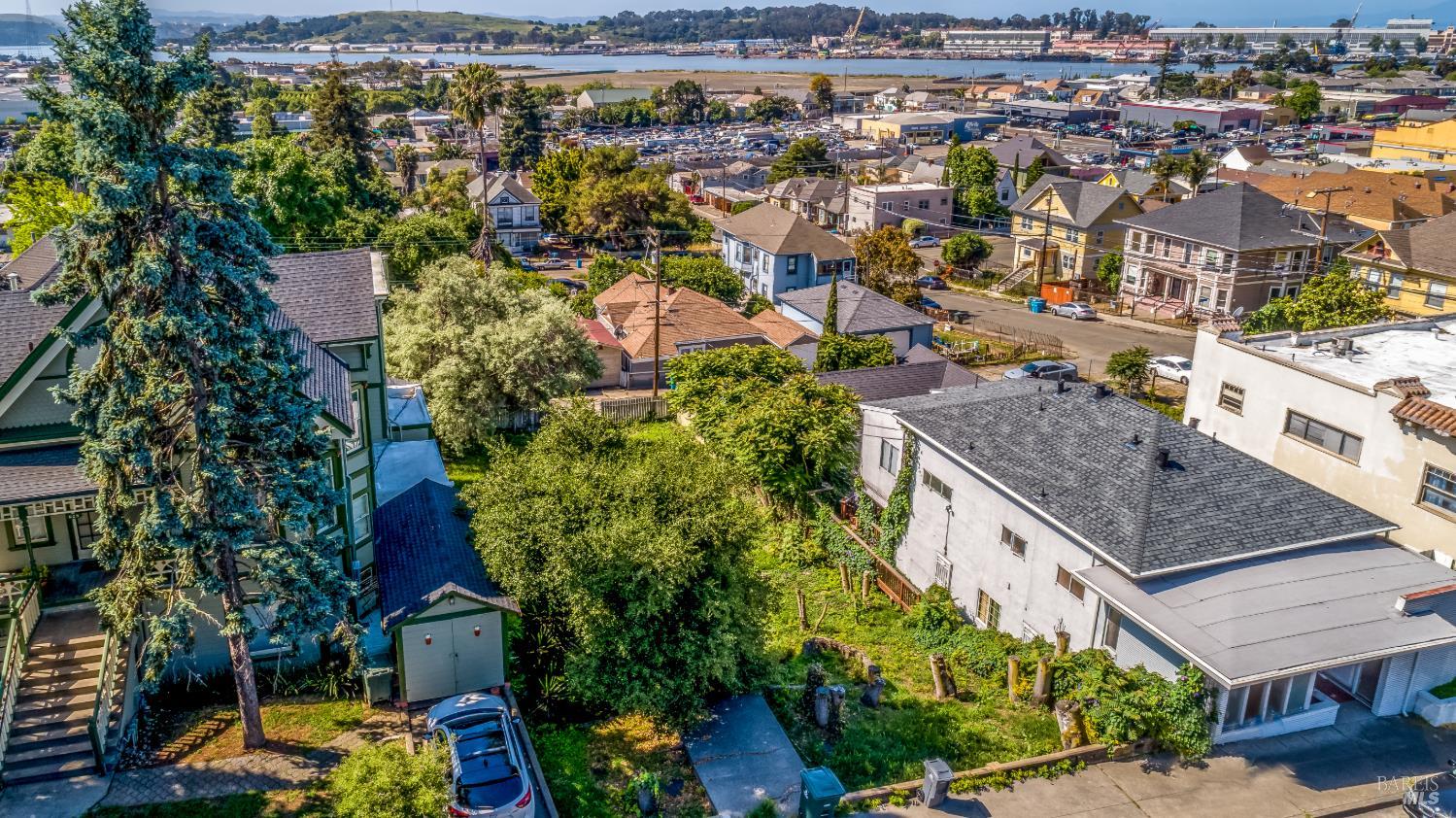 613 Georgia Street Vallejo, CA 94590 - Photo 12 of 19 an aerial view of multiple house