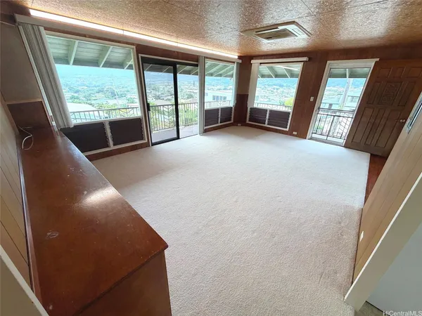 $3,500 | 45-185 Lilipuna Road, Unit D, Kaneohe, HI 96744