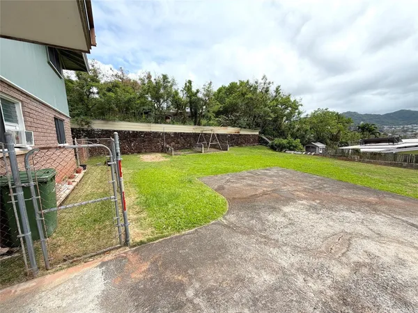 $3,500 | 45-185 Lilipuna Road, Unit D, Kaneohe, HI 96744