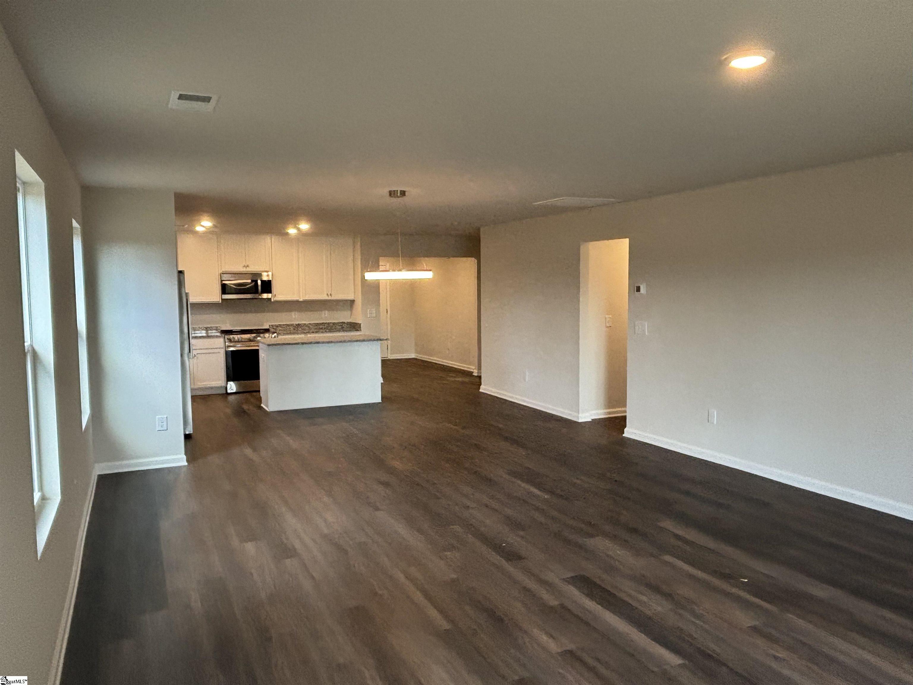 746 Powers Road Laurens, SC 29360 - Photo 4 of 17