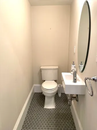 $7,500 | 468 Park Drive, Unit 1, Boston, MA 02215