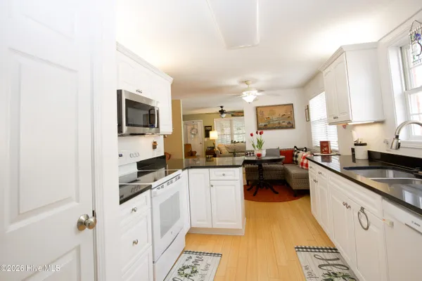 $460,000 | 623 Pinehurst Trace Drive, Pinehurst, NC 28374