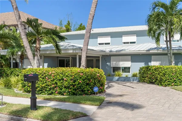 $2,900,000 | 1710 Point Pleasant Avenue West, Bradenton, FL 34205