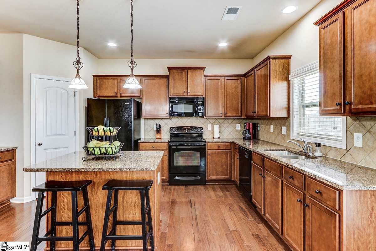 406 Timber Ridge Lane Duncan, SC 29334 - Photo 2 of 36 Gallery Image 2