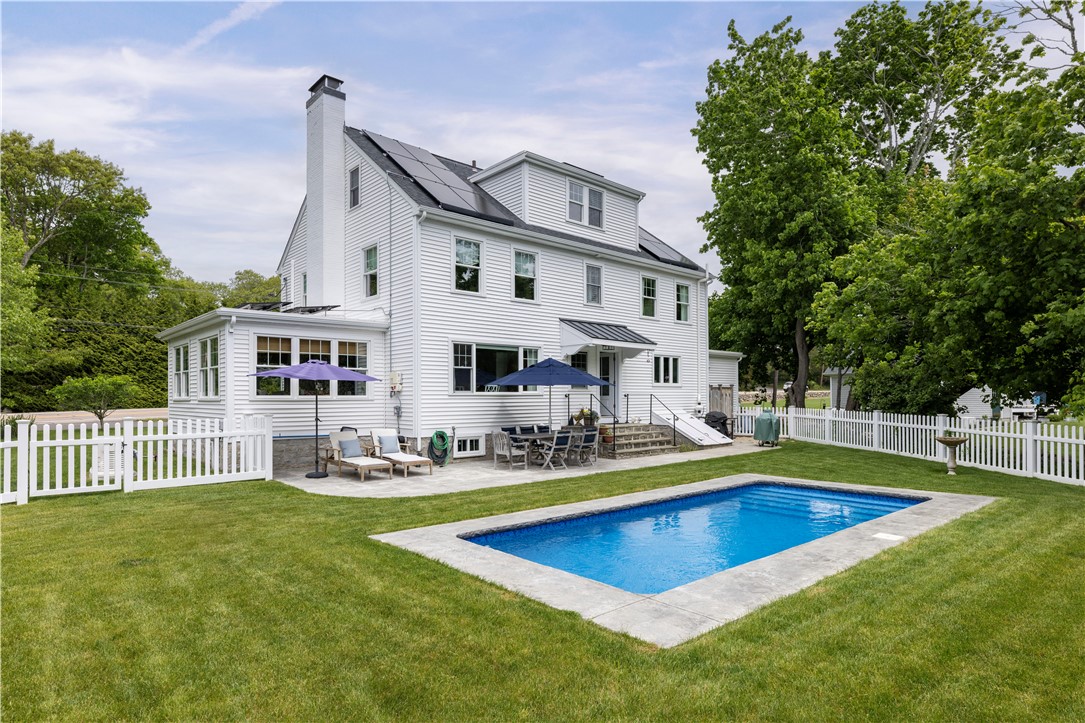 229 Shore Road Westerly, RI 02891 - Photo 34 of 40