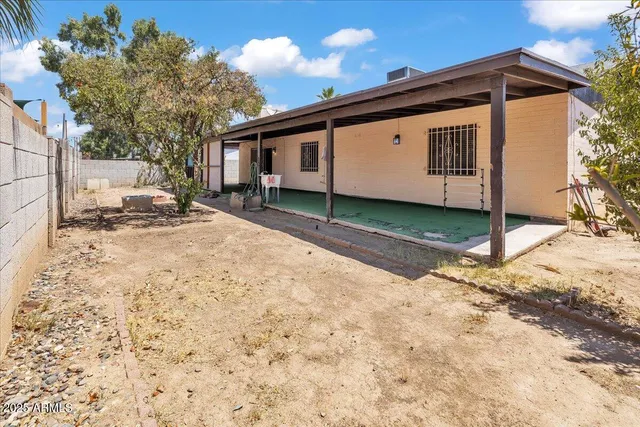 $369,900 | 9626 North 35th Lane, Phoenix, AZ 85051