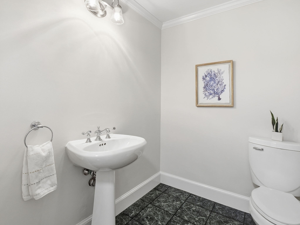 22 Alden Road Andover, MA 01810 - Photo 28 of 39