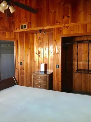 a view of an outdoor space