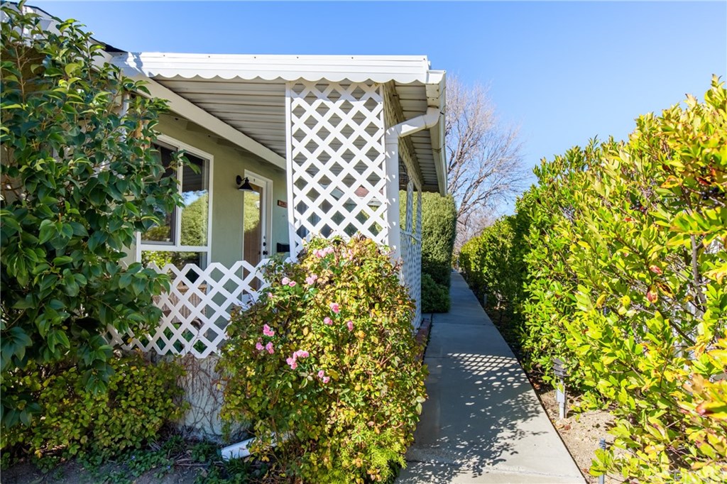 26707 Oak Crossing Road, Unit A Newhall, CA 91321 - Photo 1 of 1