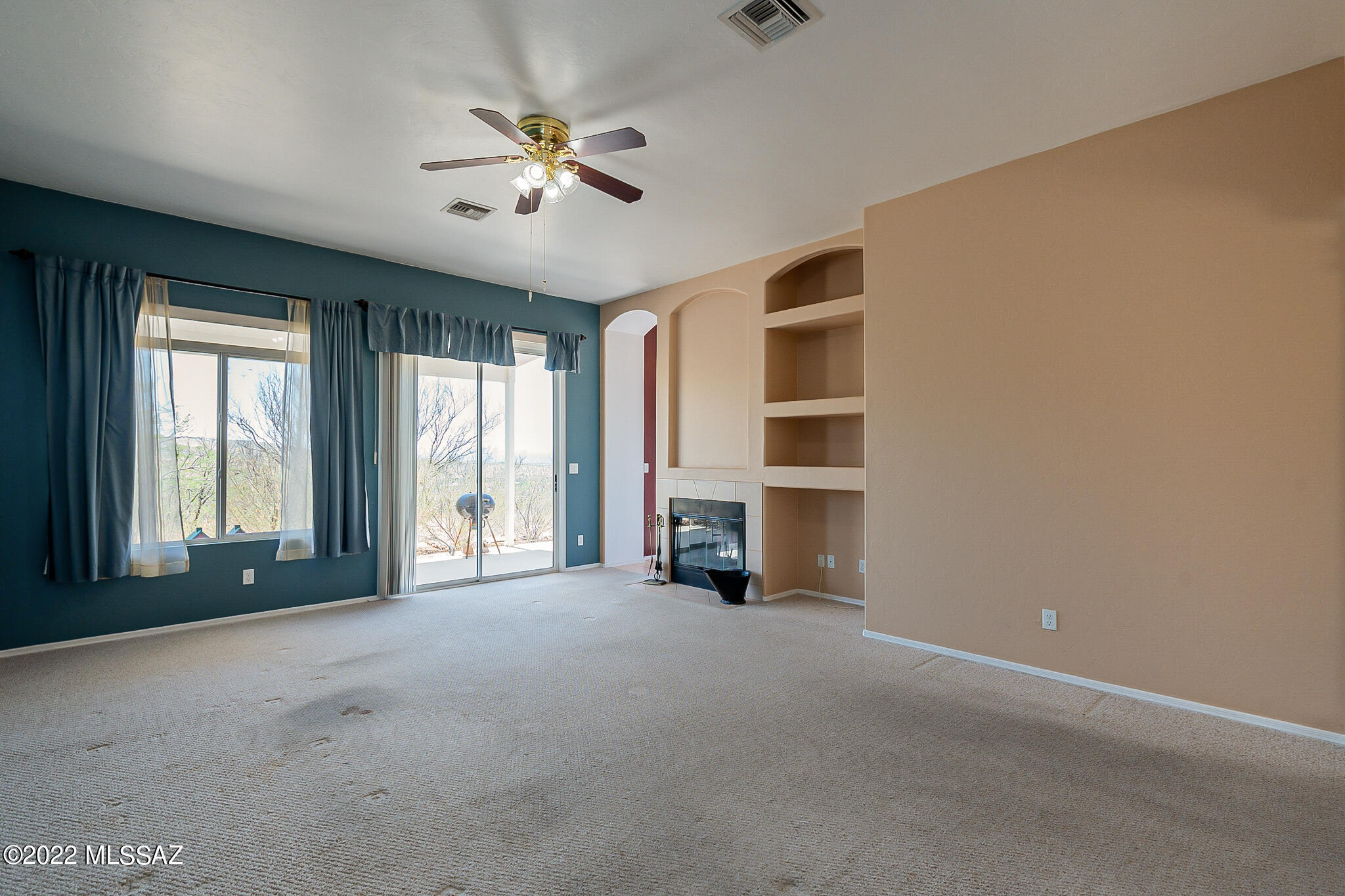 263 Camino Josefina Rio Rico, AZ 85648 - Photo 2 of 29