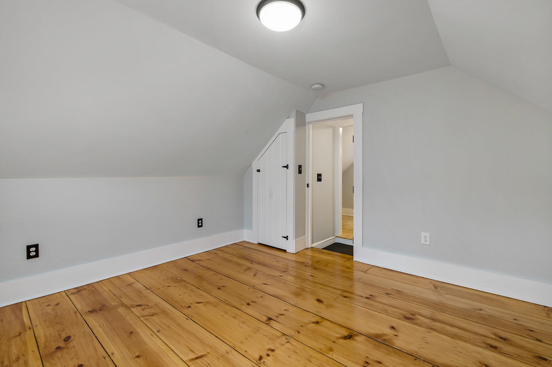 114 Front Street Exeter, NH 03833 - Photo 22 of 33