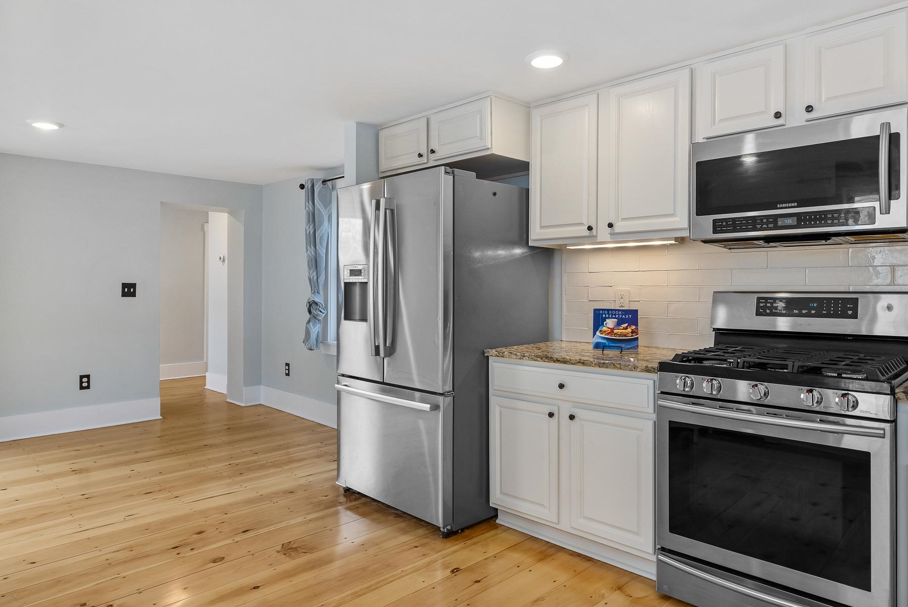 114 Front Street Exeter, NH 03833 - Photo 6 of 33