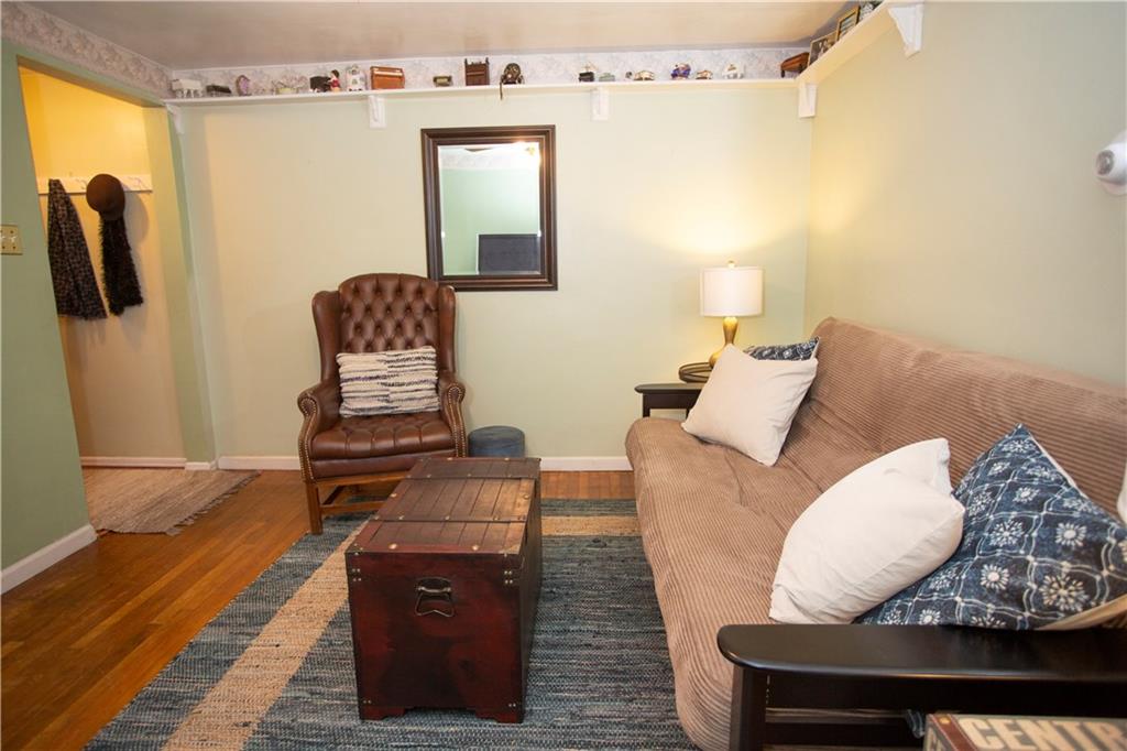 330B Moon Clinton Road, Unit B Coraopolis, PA 15108 - Photo 5 of 22