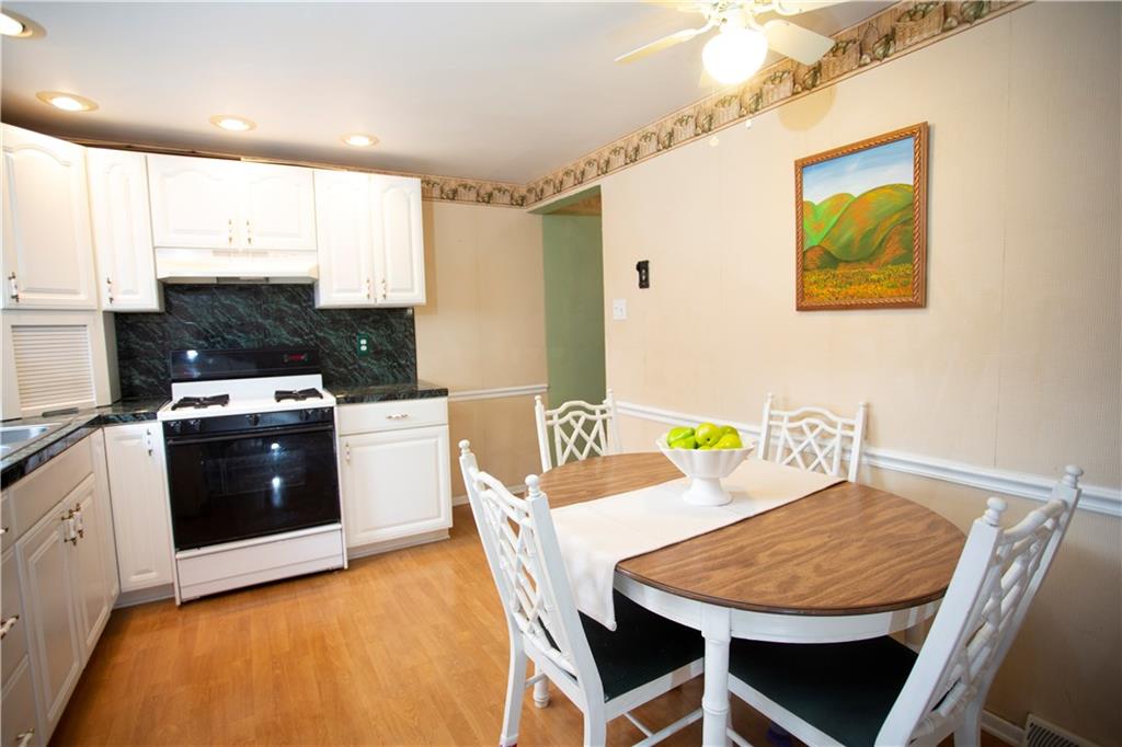 330B Moon Clinton Road, Unit B Coraopolis, PA 15108 - Photo 10 of 22